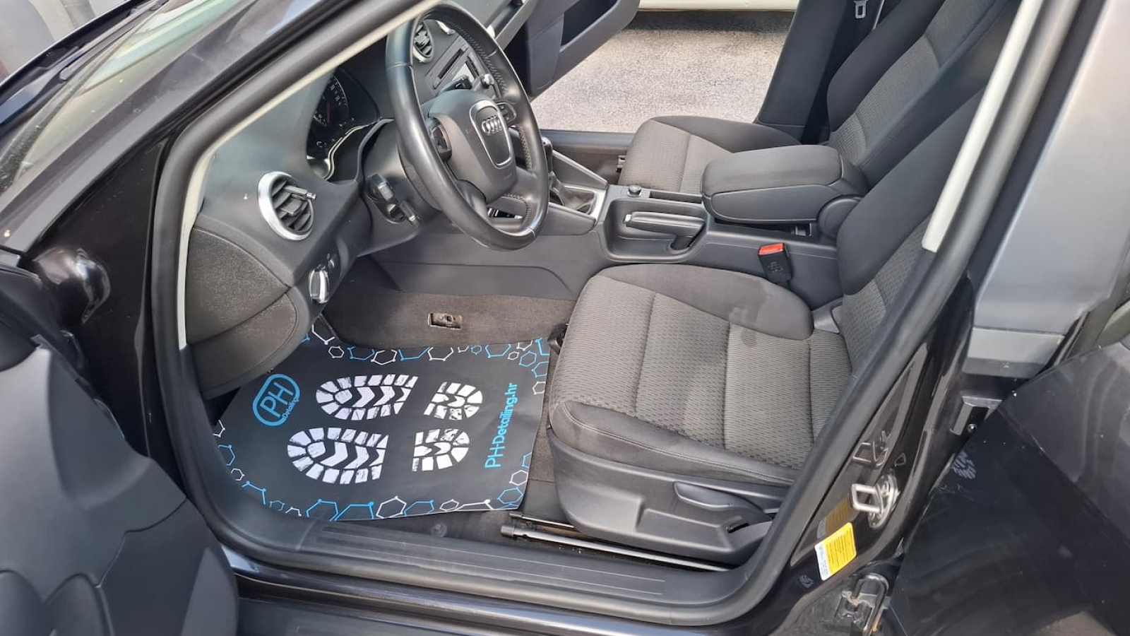 kemijsko ciscenje auta zapresic